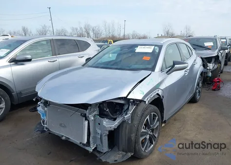 2025 Lexus Ux 300H Premium z USA, uszkodzony, nr VIN JTHUCJDH5S2004470